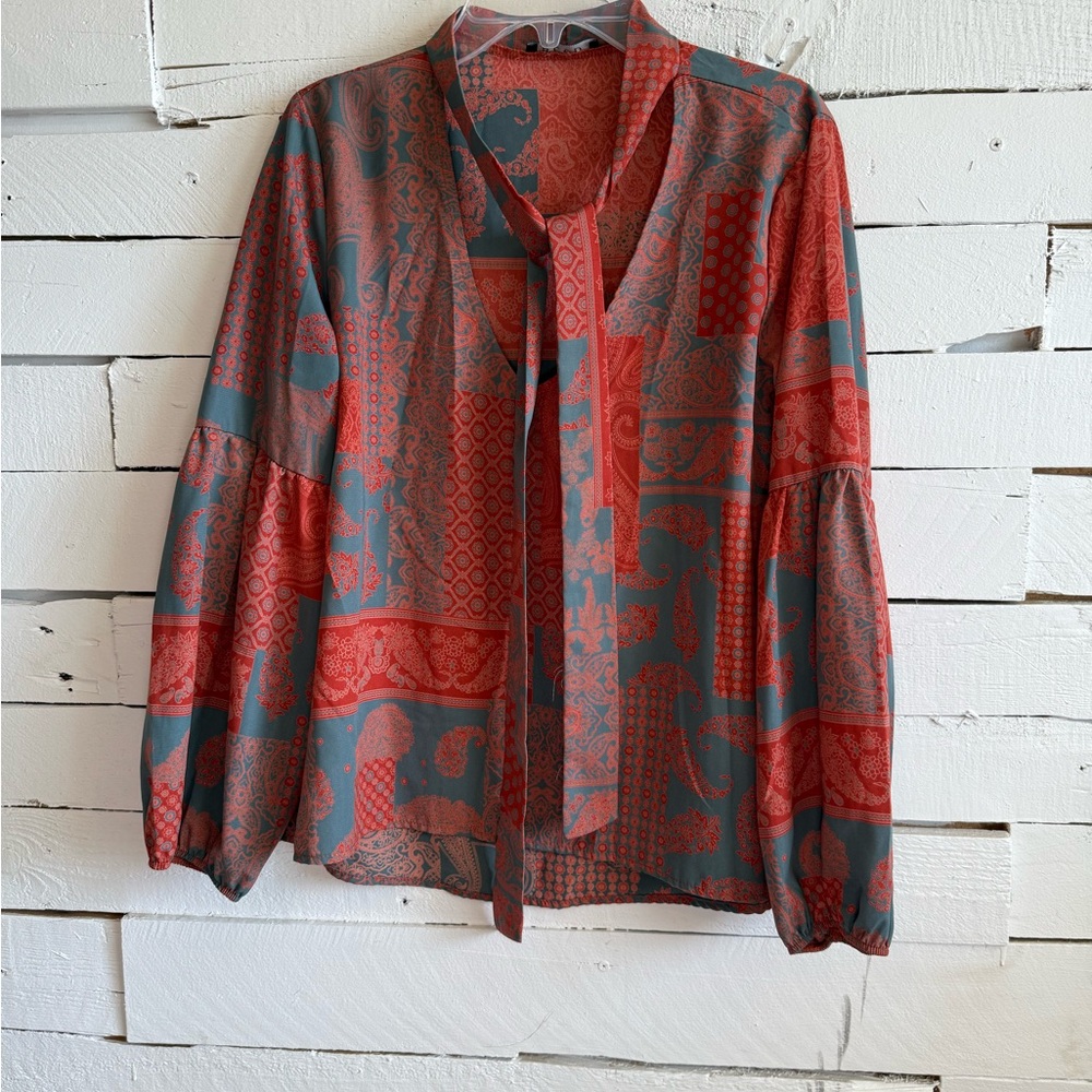 BLVD Coral and Teal Patterned Top